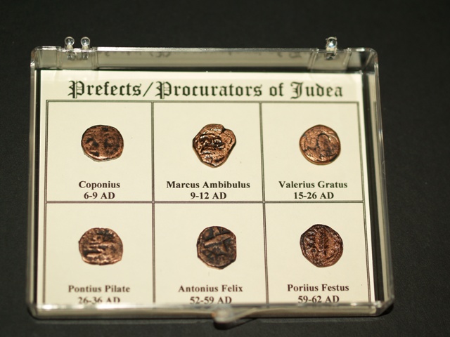 Coins of the Prefects/Procurators of Judea Replicas - Click Image to Close